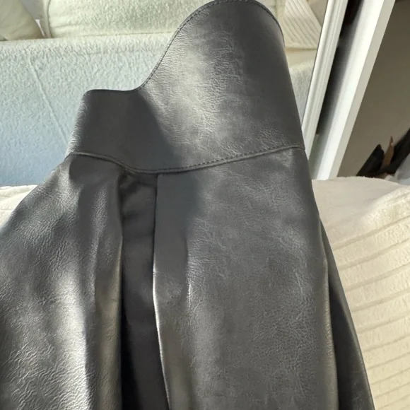 Fashion Nova Black Skirt Belt - Picture 12 of 17